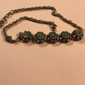 Necklace with rhinestone flowers